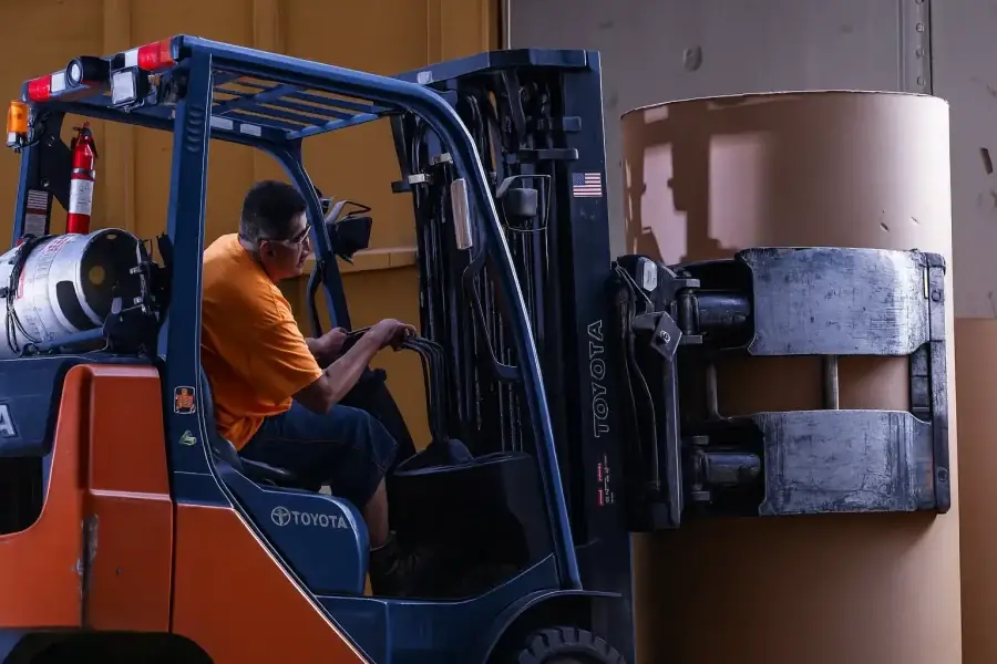 Bengal rail switch and loading dock operations